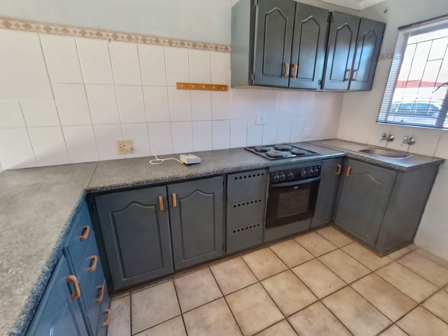 To Let 2 Bedroom Property for Rent in Uitsig Free State